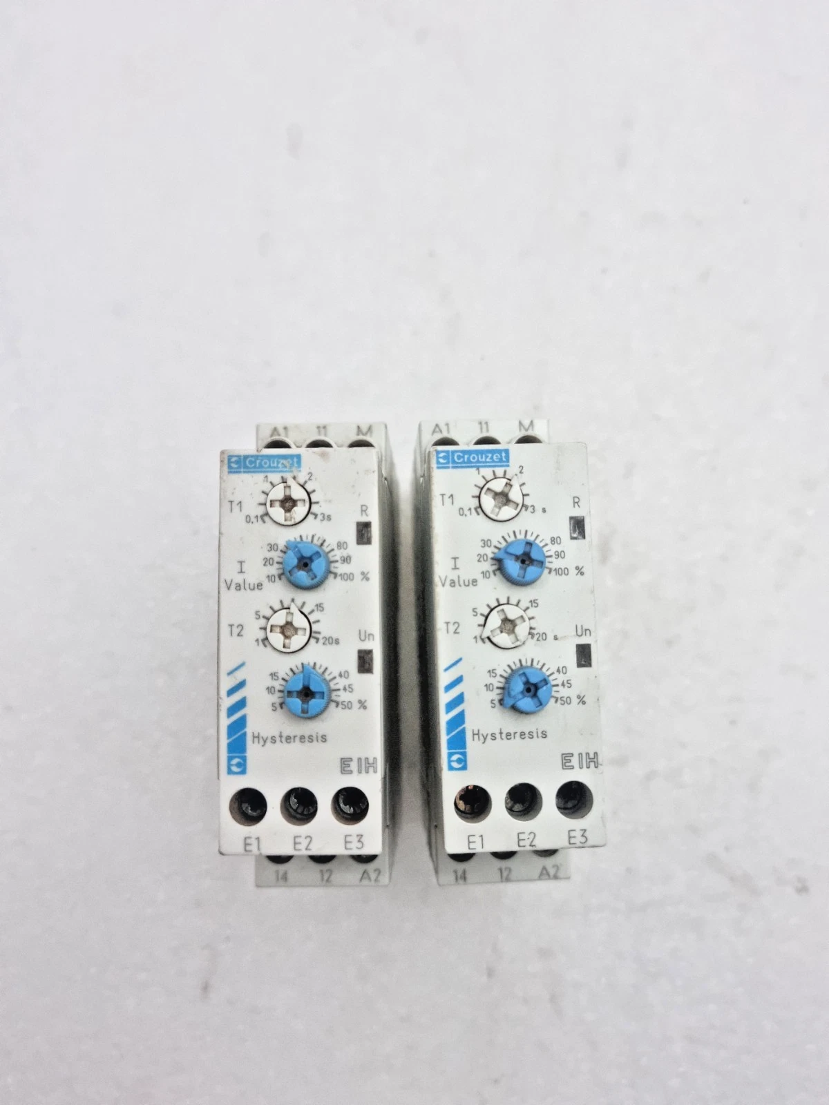 Lot Of 2 PCS Crouzet EIH 84 871 034 Current Control Relay EIH84871034